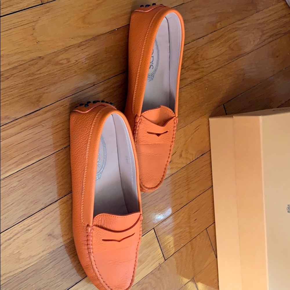 Tod's Orange Leather Penny Loafers Moccasins - Picture 7 of 8